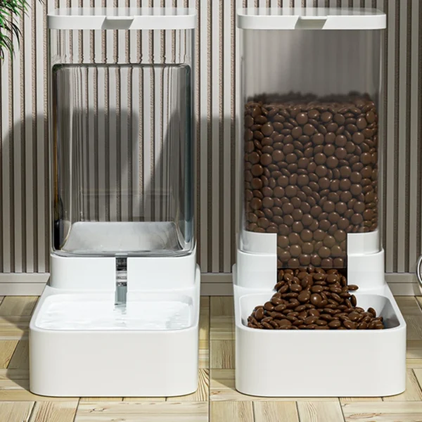 Distributeur automatique d'eau et de croquettes par gravité