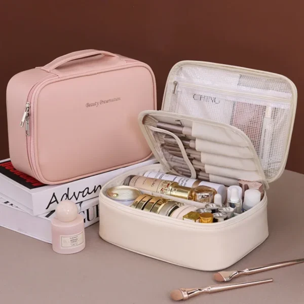 Trousse de maquillage élégante et pratique